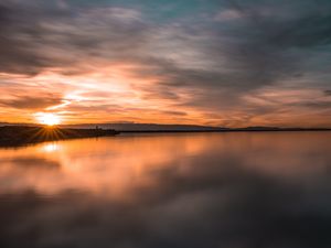 Preview wallpaper sunset, lake, skyline, sky