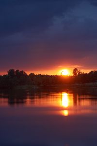 Preview wallpaper sunset, lake, sun, dusk, landscape
