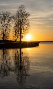 Preview wallpaper sunset, lake, trees, water, reflection