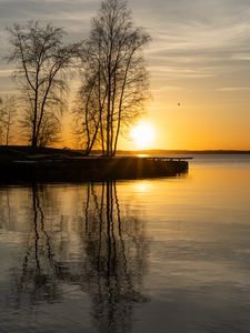 Preview wallpaper sunset, lake, trees, water, reflection