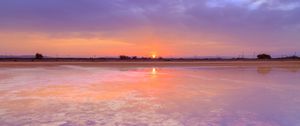 Preview wallpaper sunset, lake, water, sun, landscape