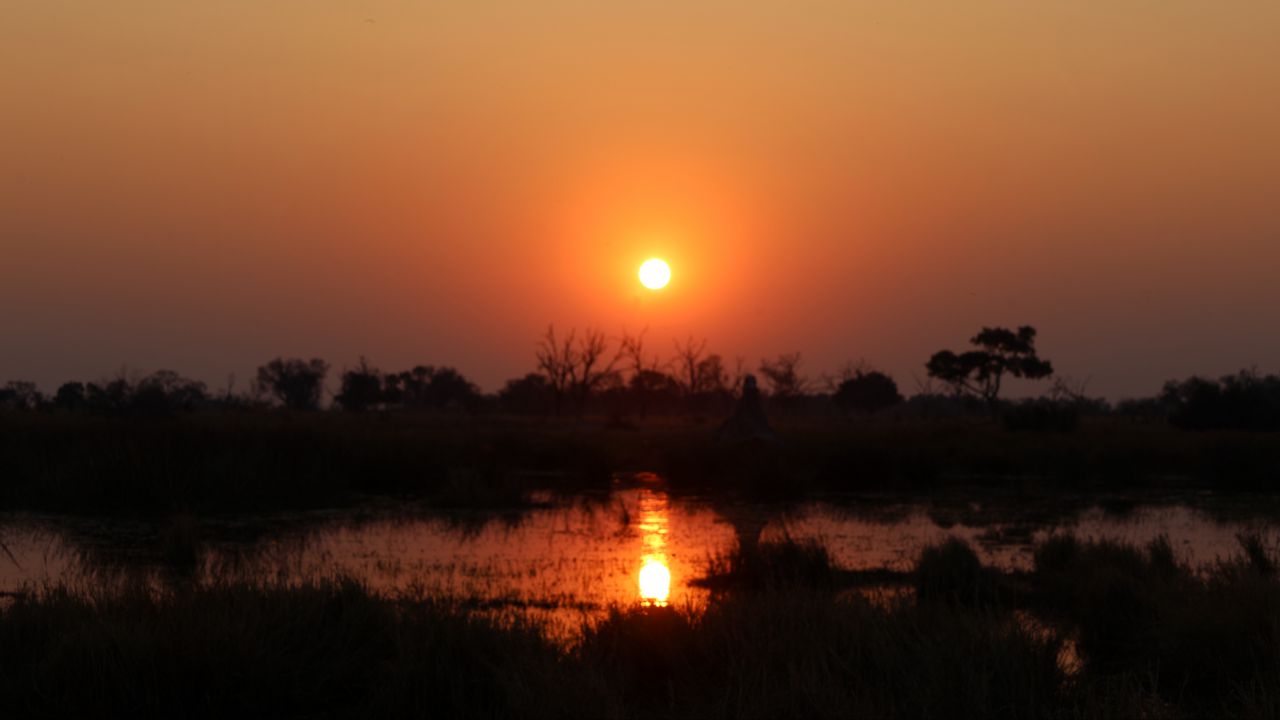 Wallpaper sunset, landscape, pond, dark