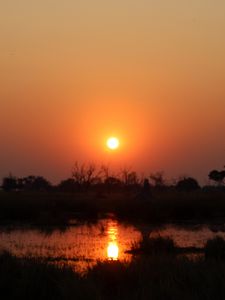 Preview wallpaper sunset, landscape, pond, dark