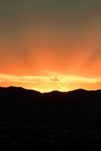 Preview wallpaper sunset, mountains, clouds, rays, dusk