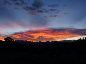 Preview wallpaper sunset, mountains, dusk, dark, landscape