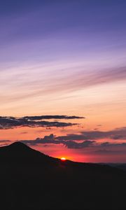 Preview wallpaper sunset, mountains, peak, sky