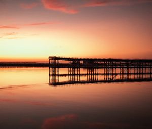 Preview wallpaper sunset, pier, horizon, pink