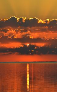 Preview wallpaper sunset, reflection, horizon, sea, clouds