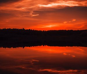 Preview wallpaper sunset, river, horizon, sky, dark, twilight