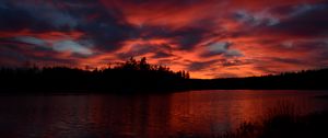 Preview wallpaper sunset, river, horizon