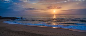 Preview wallpaper sunset, sea, beach, waves, dusk, evening