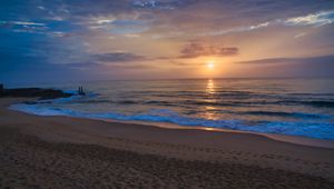 Preview wallpaper sunset, sea, beach, waves, dusk, evening