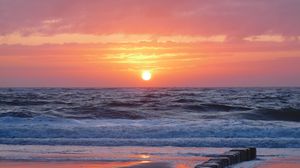 Preview wallpaper sunset, sea, beach, landscape, beautifully