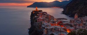 Preview wallpaper sunset, sea, buildings, mountains, vernazza, italy