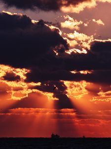 Preview wallpaper sunset, sea, clouds, dark, dusk