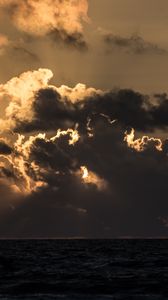 Preview wallpaper sunset, sea, clouds, horizon, dusk