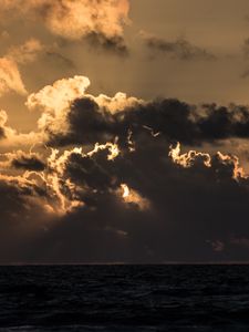Preview wallpaper sunset, sea, clouds, horizon, dusk