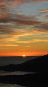 Preview wallpaper sunset, sea, coast, horizon, dusk