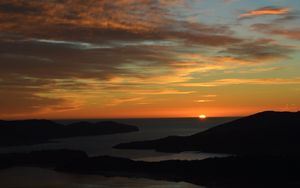 Preview wallpaper sunset, sea, coast, horizon, dusk