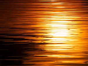 Preview wallpaper sunset, sea, glare, water, glow