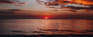 Preview wallpaper sunset, sea, horizon, dusk, landscape