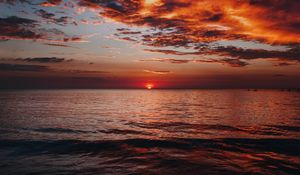 Preview wallpaper sunset, sea, horizon, dusk, landscape