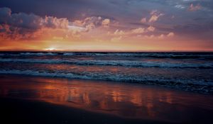 Preview wallpaper sunset, sea, horizon, beach