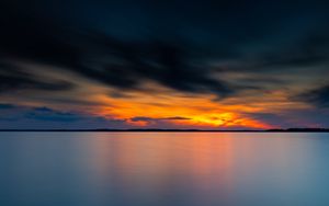 Preview wallpaper sunset, sea, horizon, clouds, dusk