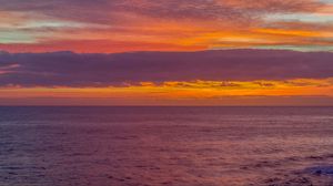 Preview wallpaper sunset, sea, horizon, clouds, waves