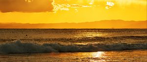 Preview wallpaper sunset, sea, horizon, clouds, glare