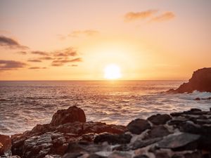 Preview wallpaper sunset, sea, shore, waves, landscape