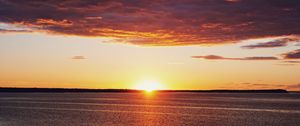 Preview wallpaper sunset, sea, skyline, sky