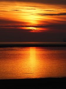 Preview wallpaper sunset, sea, skyline, twilight, sky