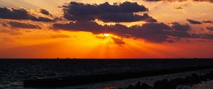 Preview wallpaper sunset, sea, sun, clouds, landscape