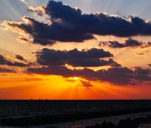 Preview wallpaper sunset, sea, sun, clouds, landscape