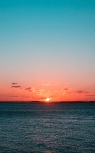 Preview wallpaper sunset, sea, sun, horizon, clouds