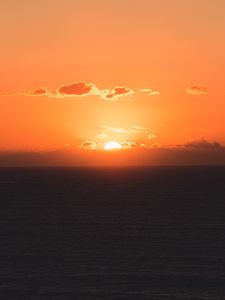 Preview wallpaper sunset, sea, sun, horizon, dusk