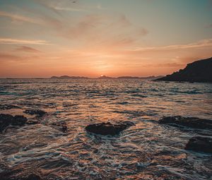 Preview wallpaper sunset, sea, water, rocks, nature