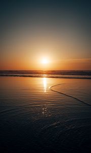 Preview wallpaper sunset, sea, water, waves, dusk