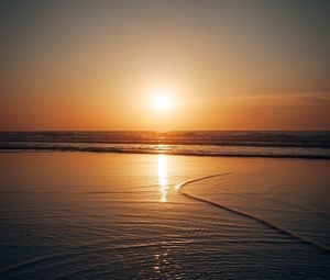 Preview wallpaper sunset, sea, water, waves, dusk