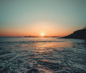 Preview wallpaper sunset, sea, waves, dusk