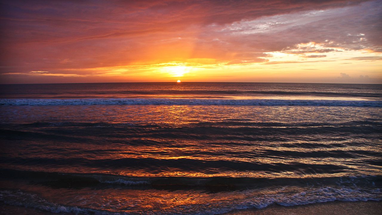 Wallpaper sunset, sea, waves, horizon
