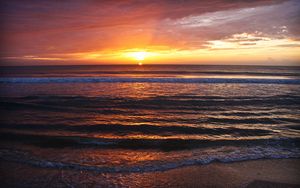 Preview wallpaper sunset, sea, waves, horizon