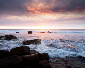 Preview wallpaper sunset, sea, waves, stones, landscape