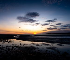 Preview wallpaper sunset, shore, dusk, sea, landscape