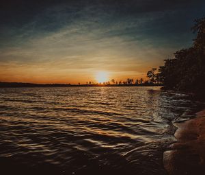 Preview wallpaper sunset, shore, ripples, night, horizon