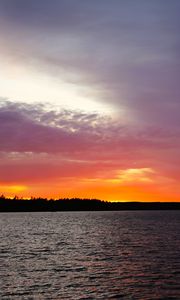 Preview wallpaper sunset, sky, clouds, horizon, lake, water, landscape, nature