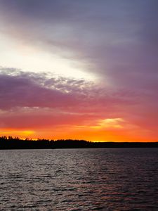 Preview wallpaper sunset, sky, clouds, horizon, lake, water, landscape, nature
