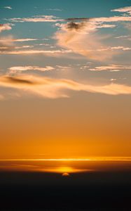 Preview wallpaper sunset, sky, clouds, sun, beautiful