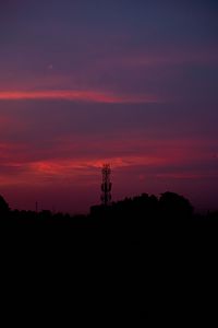 Preview wallpaper sunset, sky, tower, construction